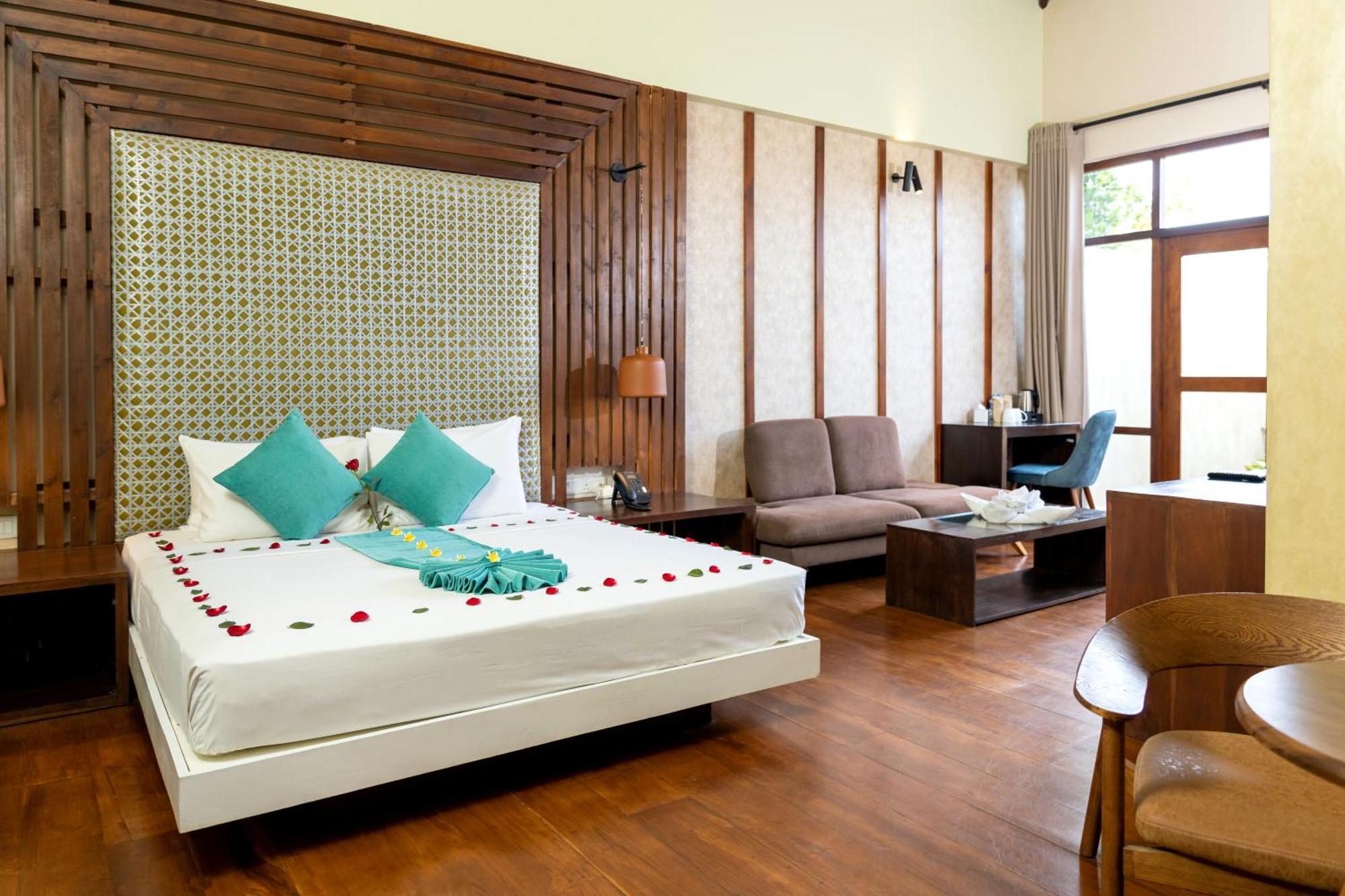 Seahorse Hotel & Spa Негомбо Екстер'єр фото
