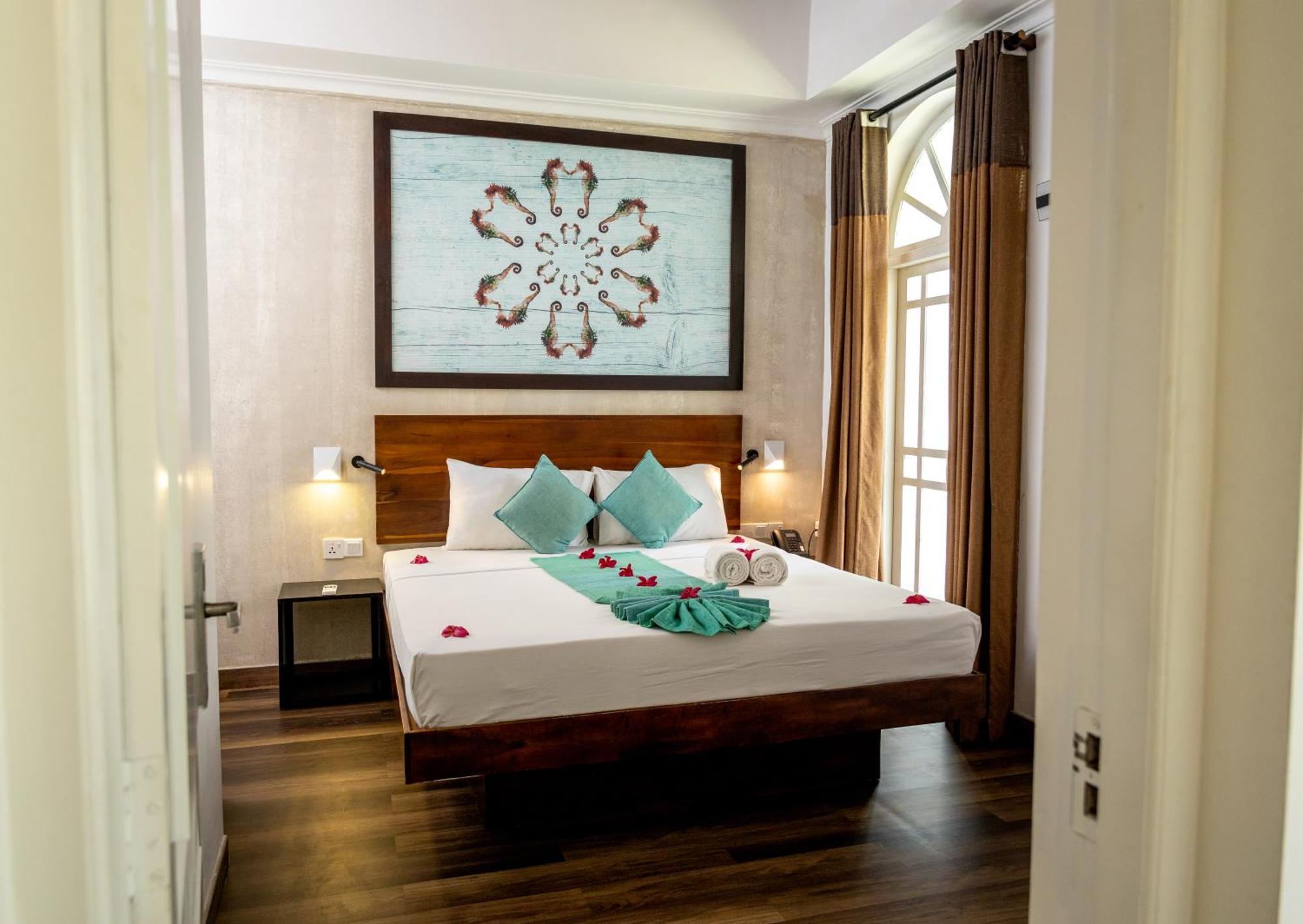 Seahorse Hotel & Spa Негомбо Екстер'єр фото