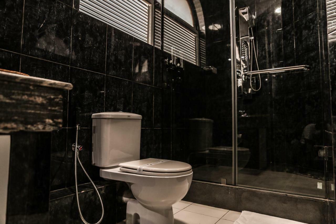 Seahorse Hotel & Spa Негомбо Екстер'єр фото
